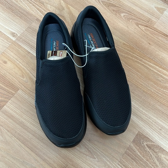 COPY - Skechers Men’s Slip-On - Picture 8 of 17